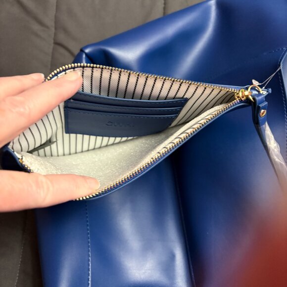 Charley Was Here 3-in-1 "Frankie" Tote w/ Hobo Bag & Wristlet - NWT/NIP - Picture 5 of 15